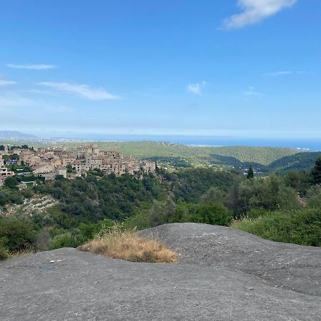 Charmant Appartement Au Coeur Du Village Tourrettes-sur-Loup Esterno foto