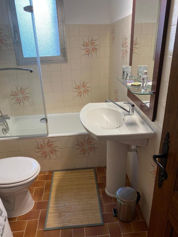 Charmant Appartement Au Coeur Du Village Tourrettes-sur-Loup Esterno foto